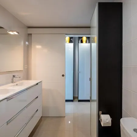 Esther's Sea View 普拉亚戴尔雷安格莱斯