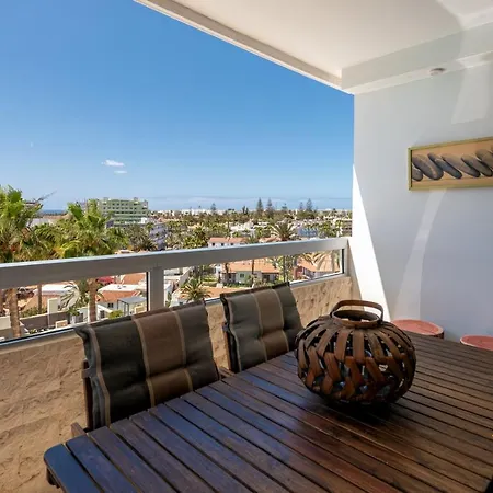 Esther's Sea View Lägenhet *